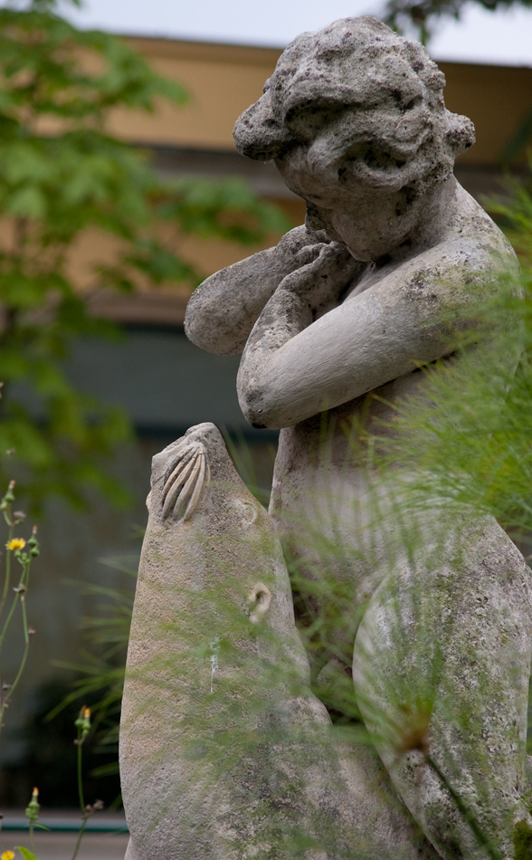 ...eine skulptur...