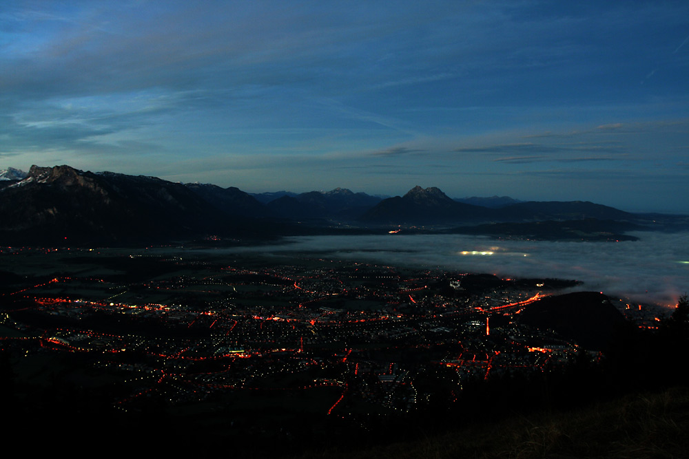 eine Stadt erwacht