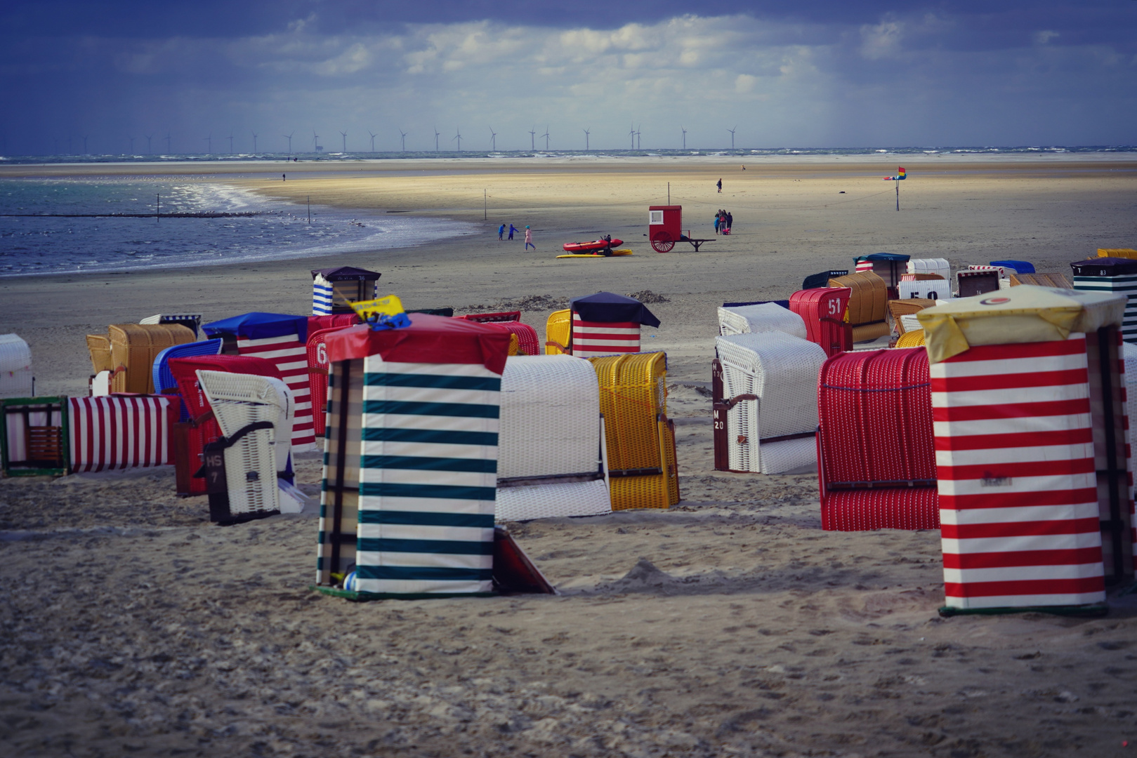 Eine Strandkorblandschaft