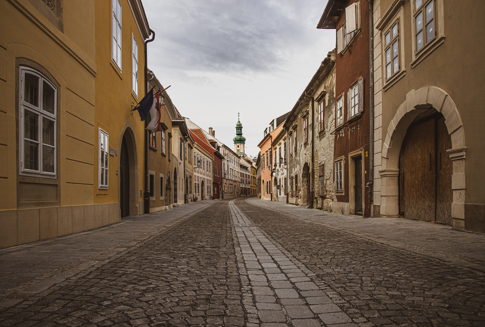 Eine Strasse in Sopron