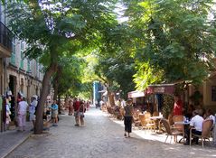 eine Straße in Vallldemossa