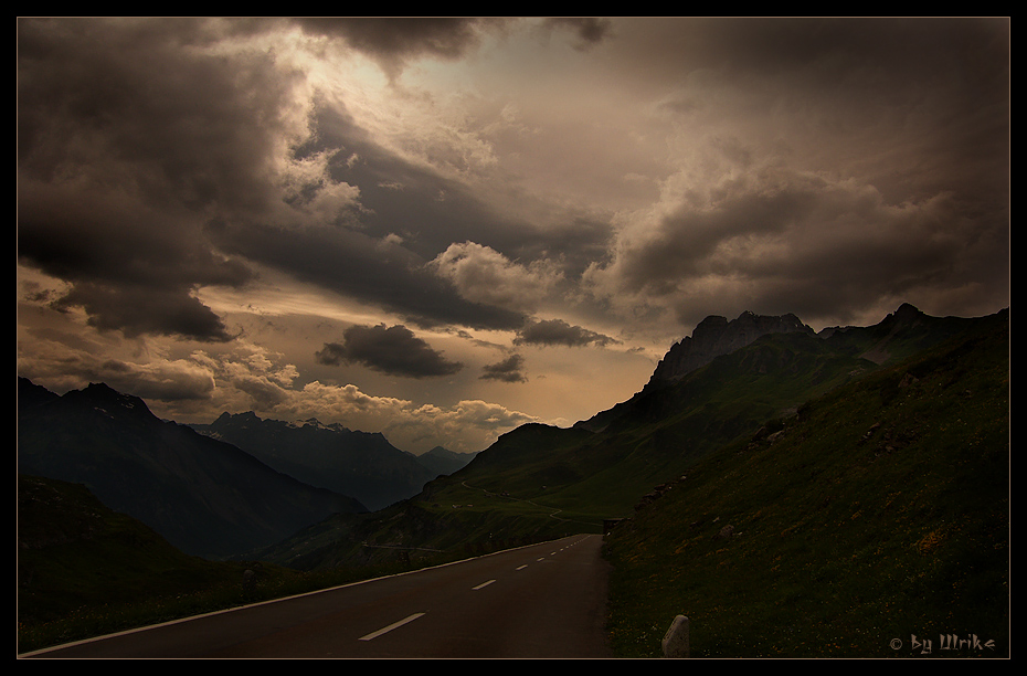 eine Strasse ins nirgendwo