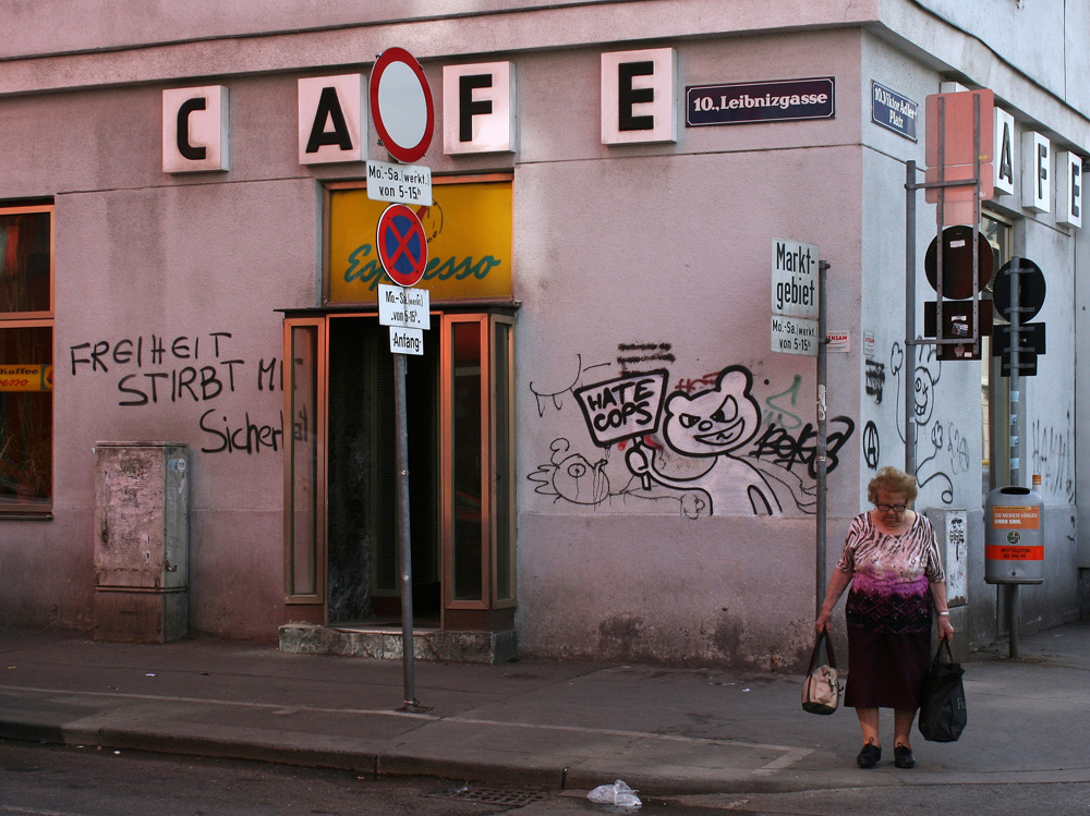 Eine Straßenecke in Favoriten