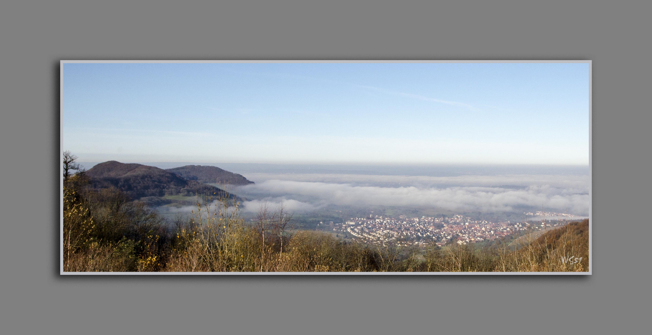 eine Stunde zuvor war nichts zu sehen, außer dem Nebel im Tal ....