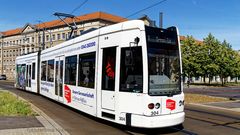 EINE TRAM ZUR ERINNERUNG AN ROY BLACK