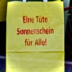 Eine Tüte "Sonnenschein für Alle" 