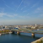 Eine unerkannt gebliebene 111 am 17.10.18 auf der Hohenzollernbrücke in Köln