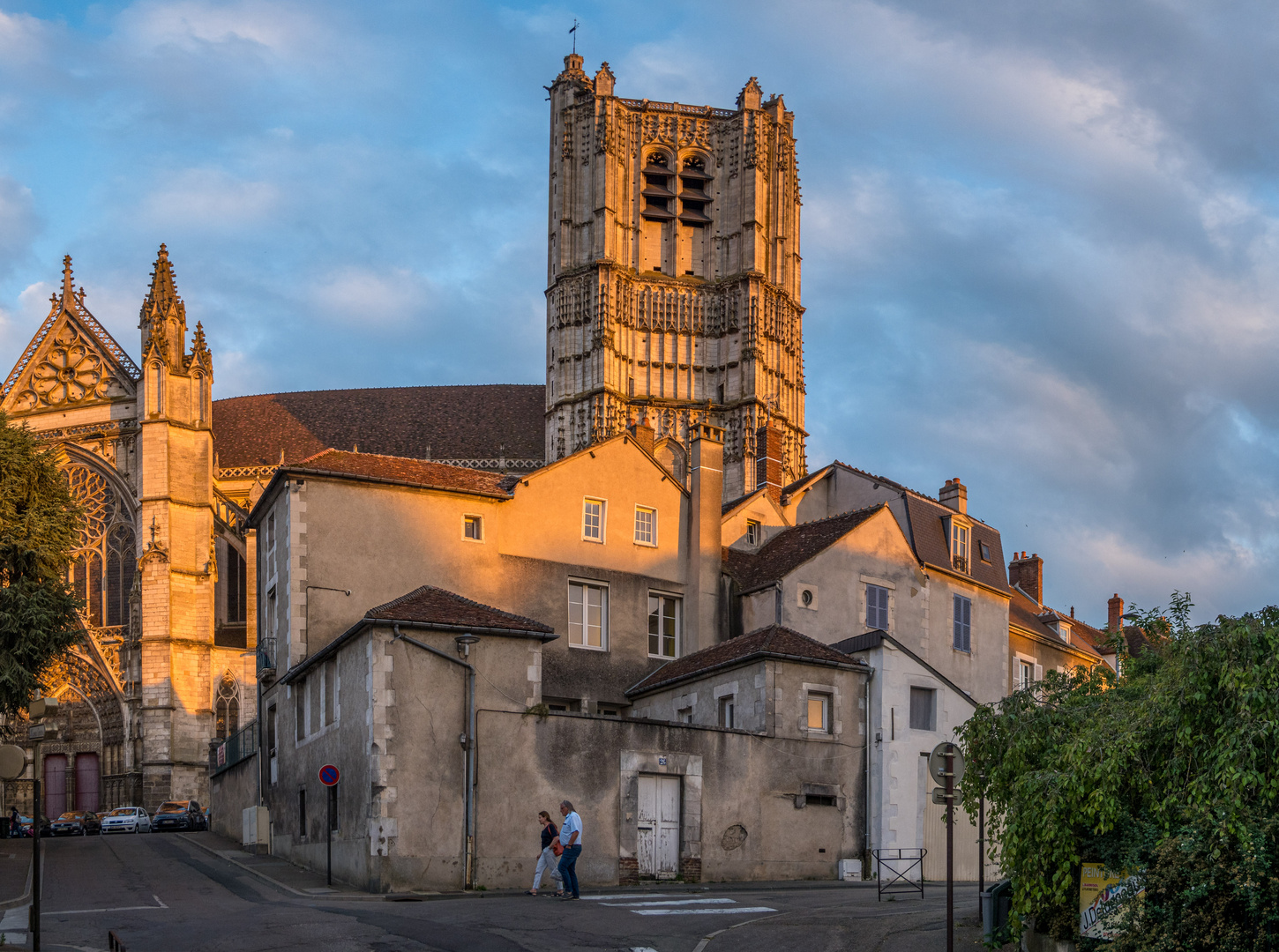 Eine von drei (Kathedralen bzw. Kirchen) in Auxerre