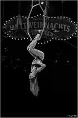 Eine Vorstellung mit hohen Tempo, theatralisches Luftsolo...