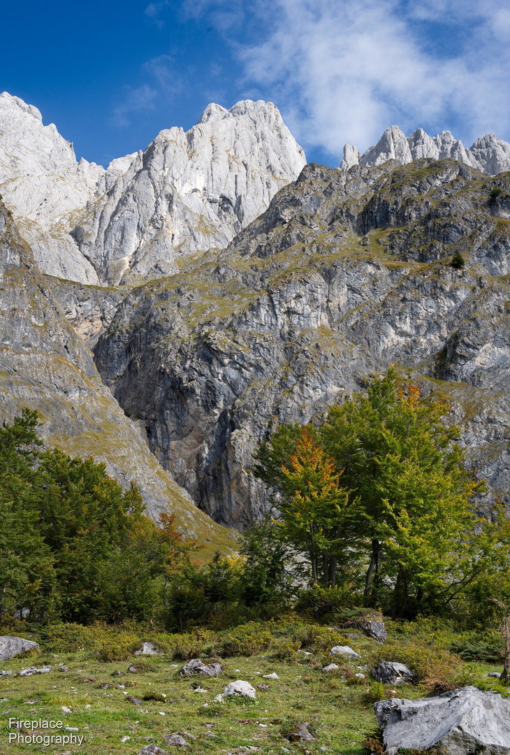 Eine Wanderung zu den Riedinger Wasserfällen