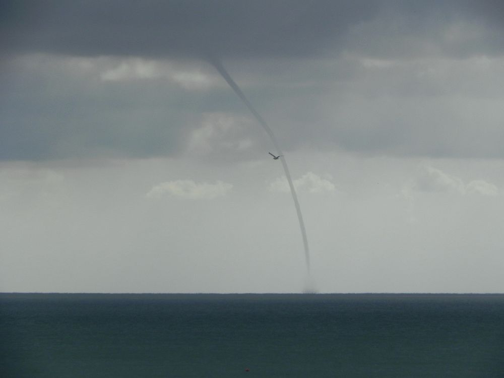 eine Windhose über der Adria