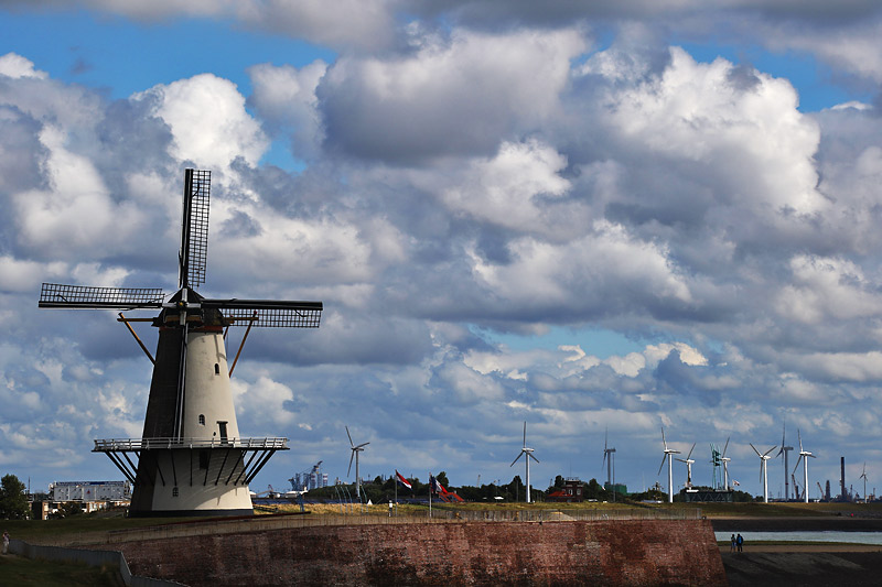 eine Windmühle, viele.......