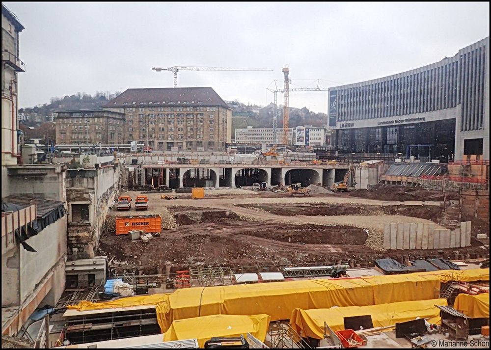 Einen Blick auf die Stuttgarter Baustelle Bahnhof 21...