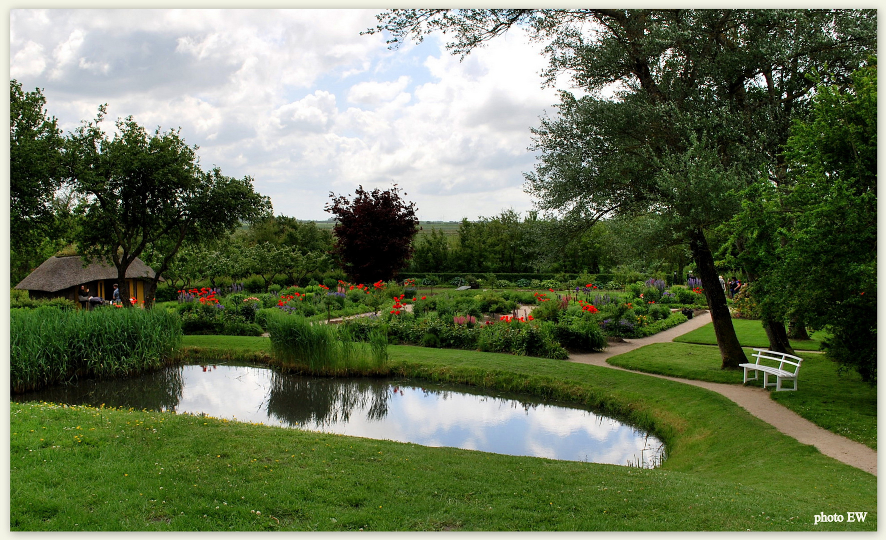 einen Blick in den Garten Emil Noldes... - I -