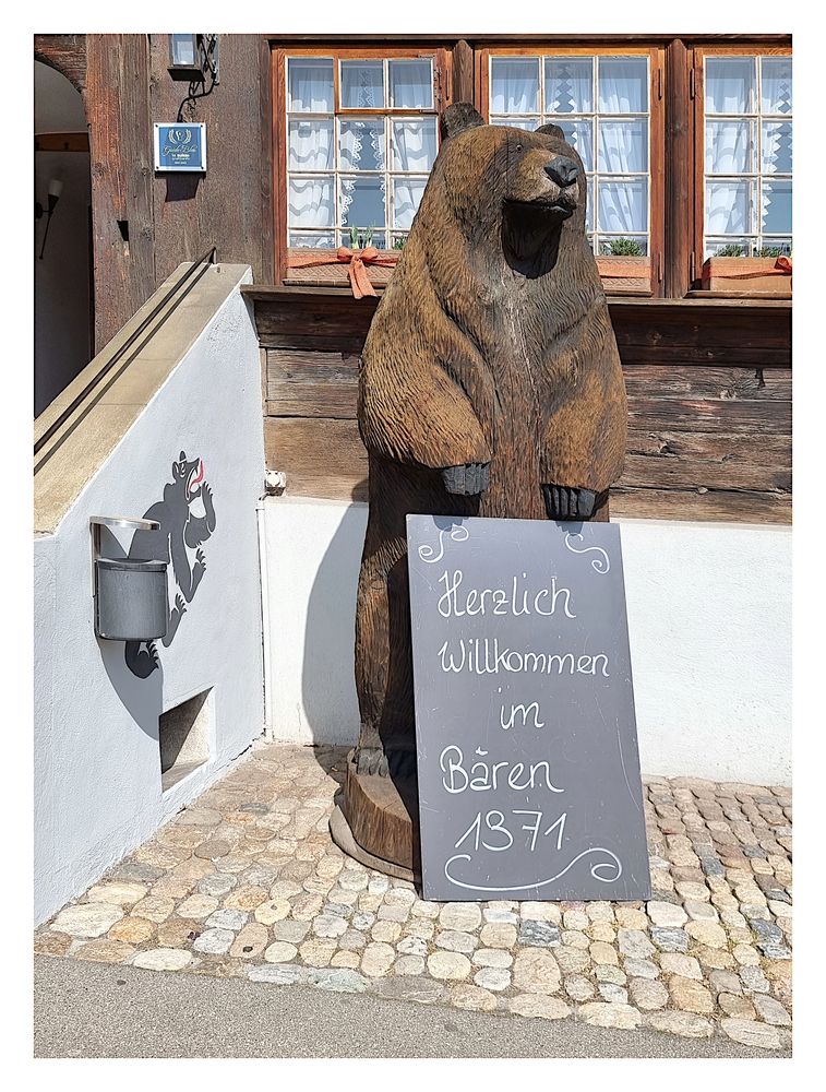 Einer der ältesten Gasthöfe 'Bären' im Kanton, III