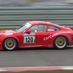 Einer von vielen Porsche 911 bei der VLN