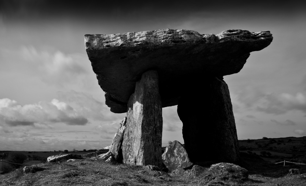 Eines der hunderte Dolmen in Irland