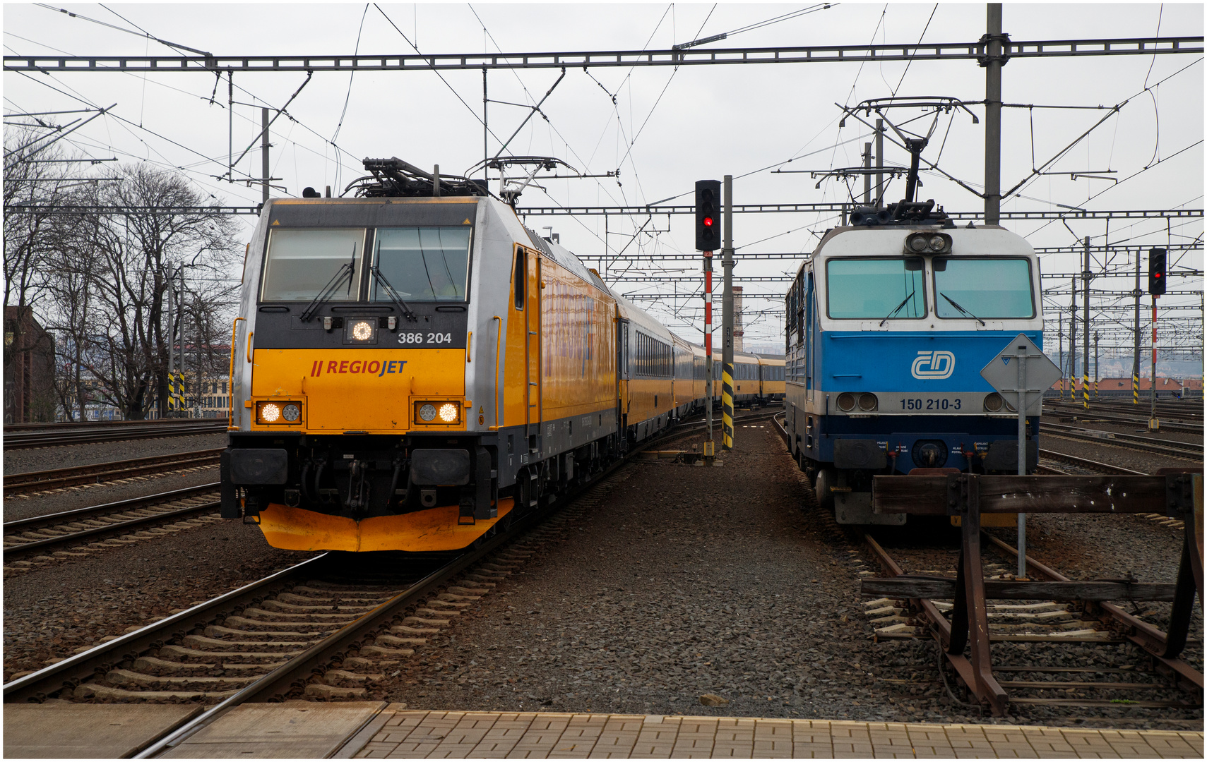 Einfahrt am Hbf Praha