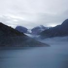 Einfahrt bei Morgennebel in den  -   Prins Christian Sund (  Ikerassuaq-Grönland)