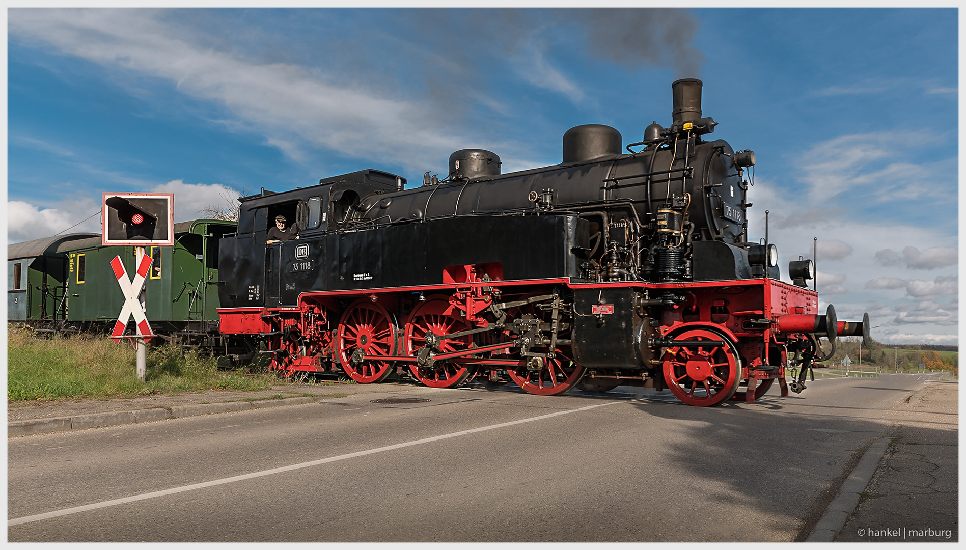 Einfahrt der Lokalbahn in Gerstetten