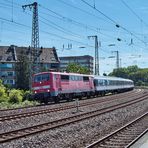 Einfahrt Düsseldorf Hbf - Pendelzug