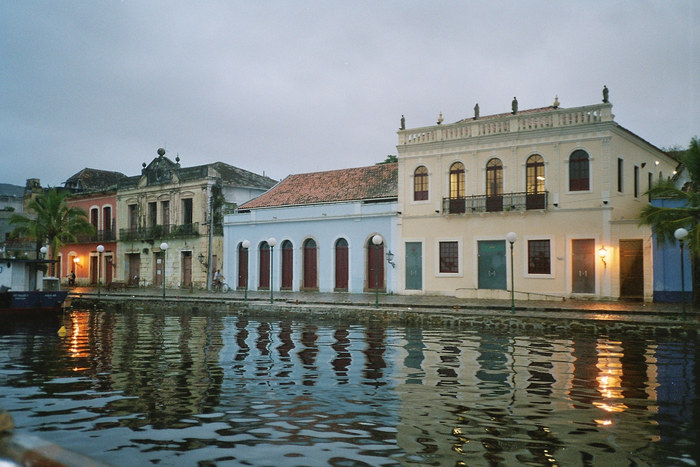 Einfahrt in den Hafen von Paranagua