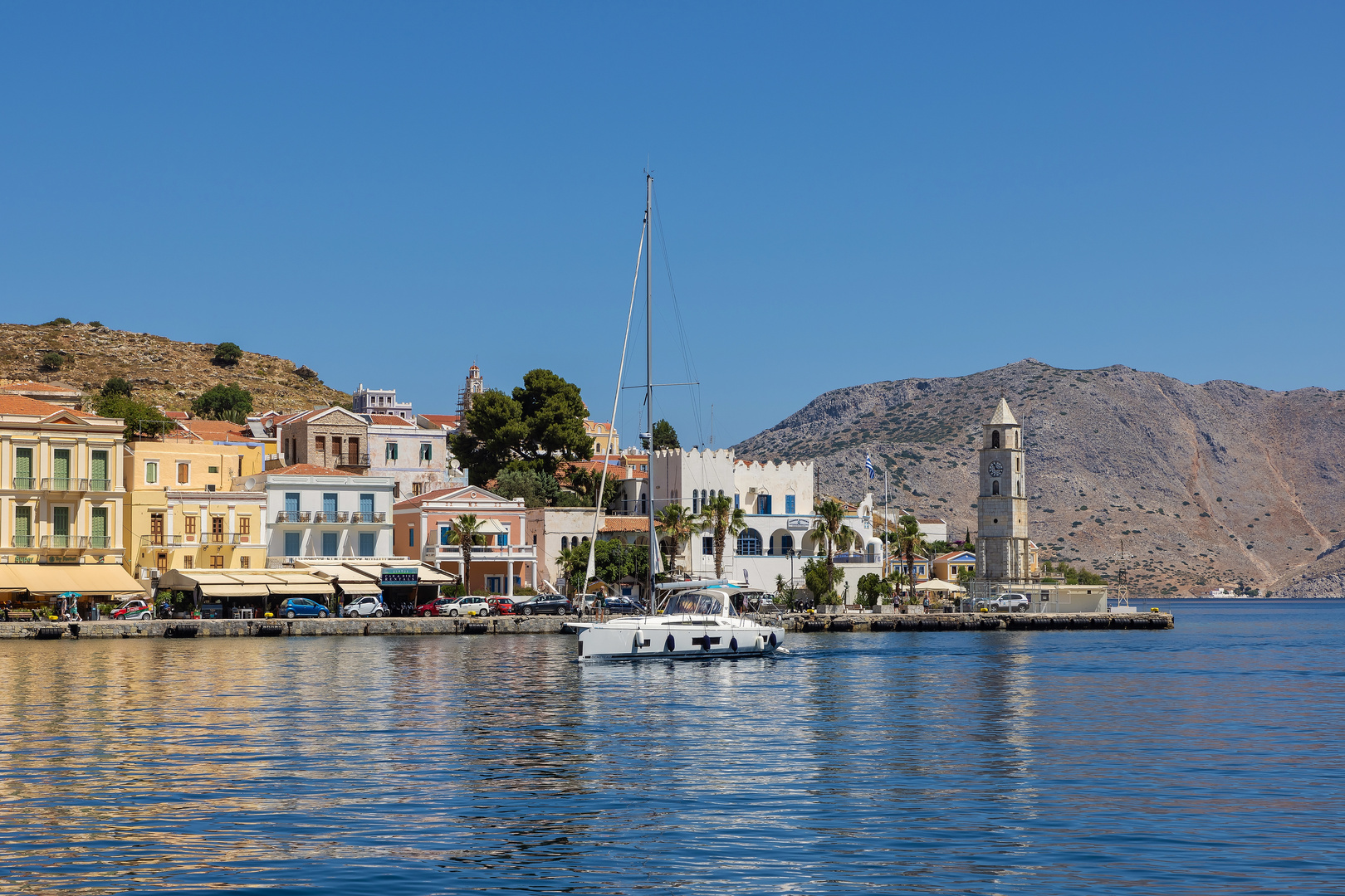 Einfahrt in den Hafen von Symi