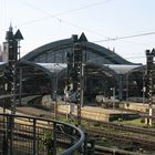 Einfahrt in den Kölner Hauptbahnhof