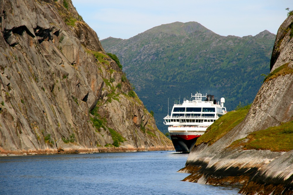 Einfahrt in den Trollfjord