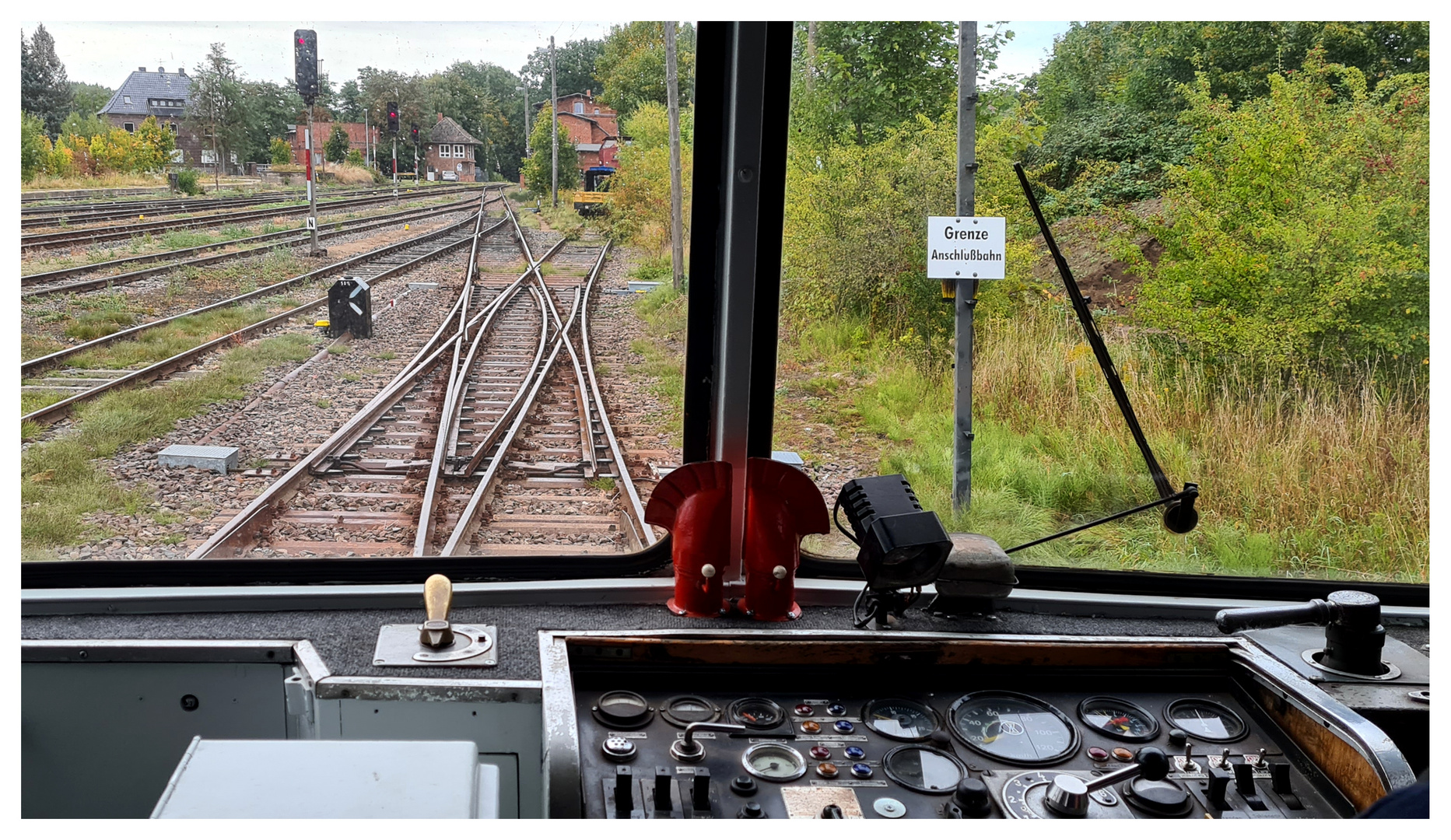 Einfahrt in die "richtige" Eisenbahnwelt