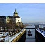 Einfahrt in die Schleuse bei Ybbs/Donau