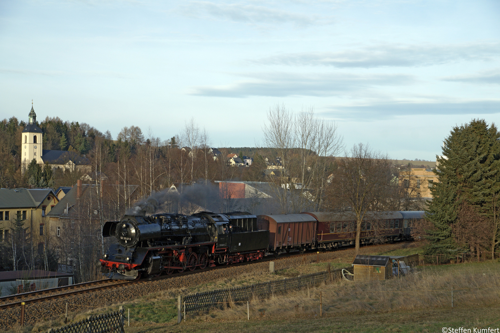 Einfahrt in Thalheim/Erzgebirge