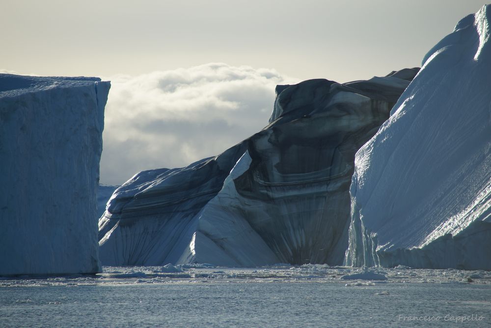 Einfahrt ins Tal der Eisberge