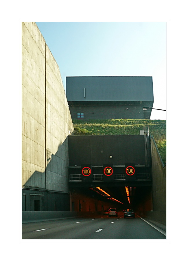 Einfahrt, Kennedy Tunnel (Antwerpen) Richtung Wuppertal, Sonnenbrunnenstr.
