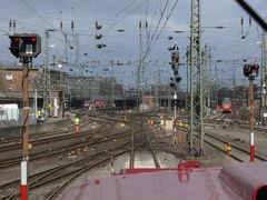 Einfahrt Münster Hbf mit Motorhaube