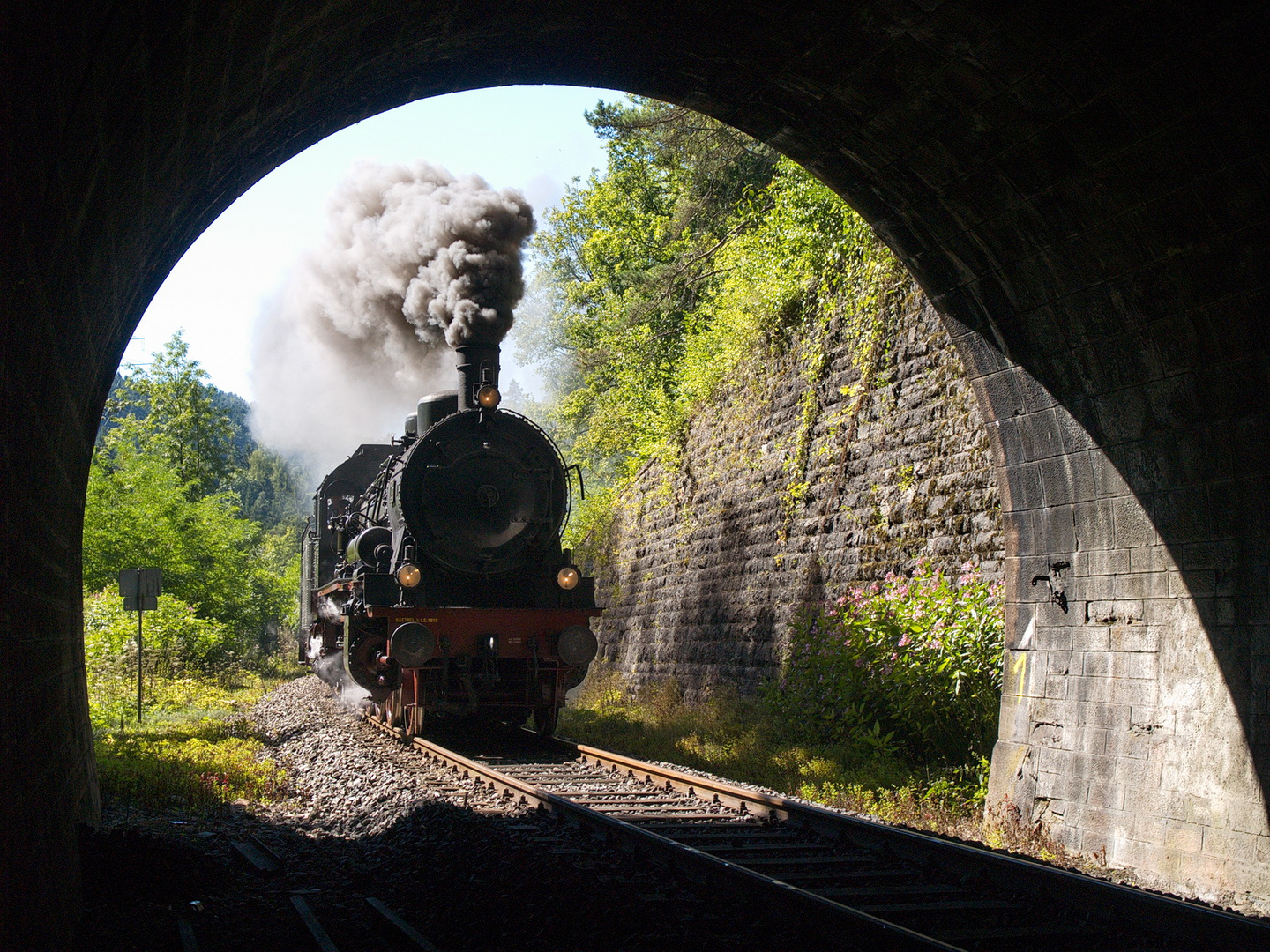 Einfahrt P8  Kreiskehrtunnel