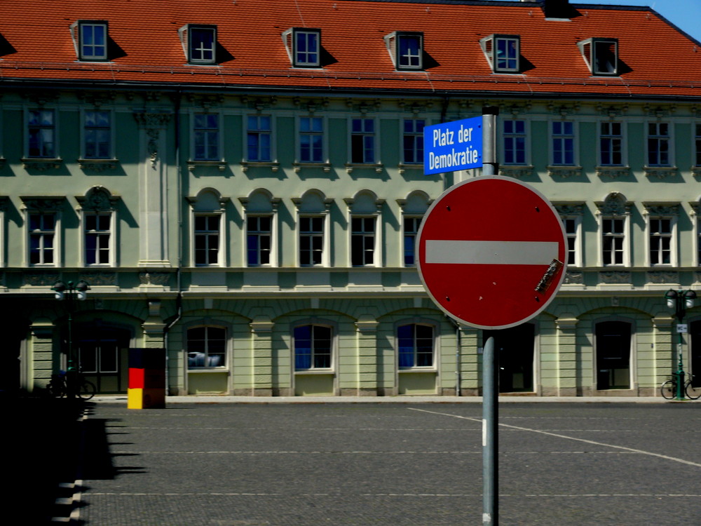 Einfahrt verboten