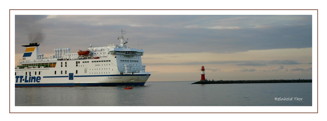 Einfahrt Warnemünde