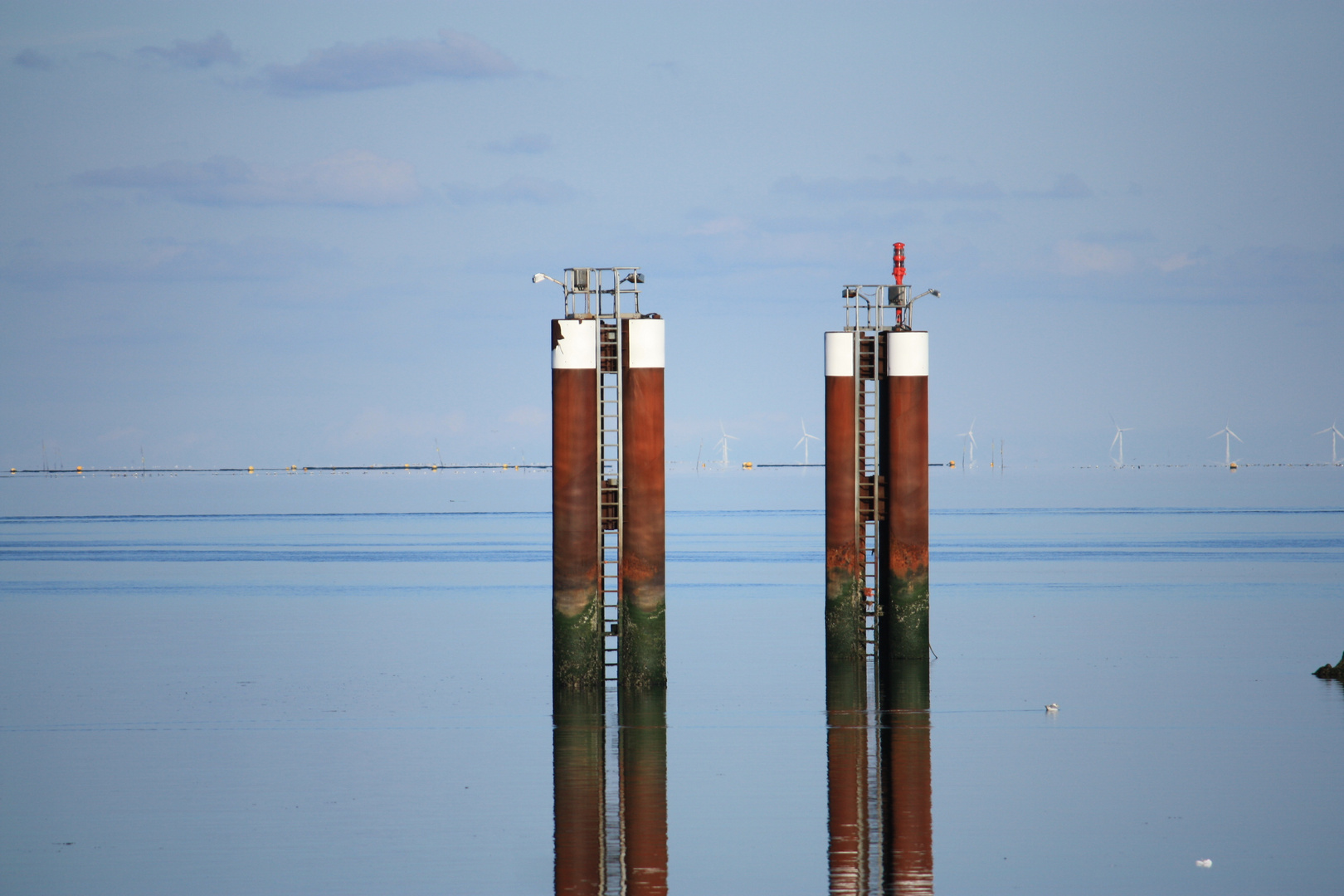 Einfahrt zum Hafen