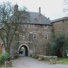 Einfahrt zum Schloss Burg an der Wupper (Solingen-Burg)