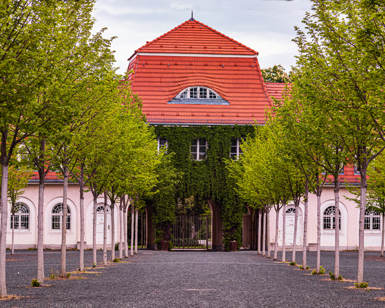 Eingan zum Treptower Friedhof