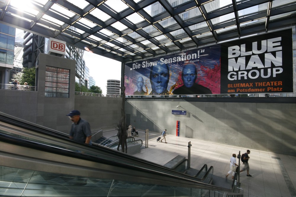 Eingang Bahnhof Potsdamer Platz