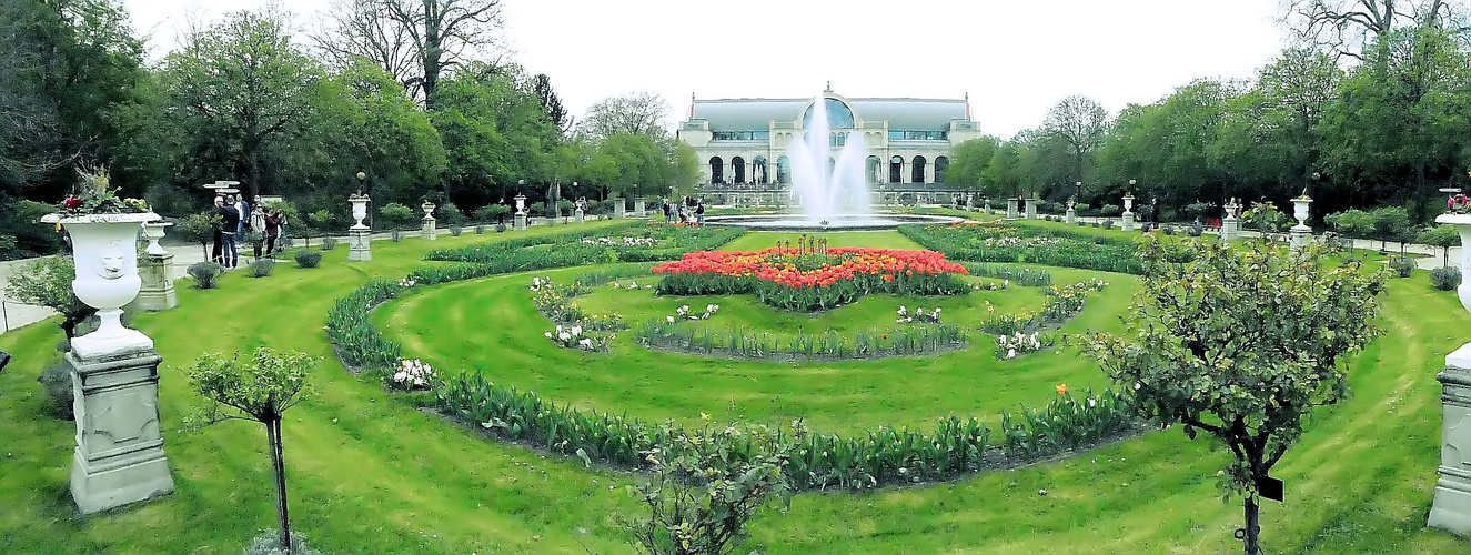 Eingang der Kölner Flora