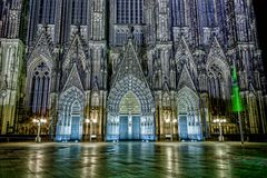 Eingang vom Kölner Dom