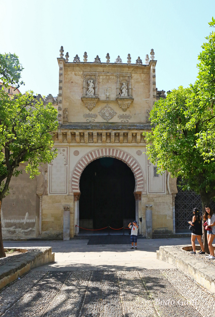 Eingang zum Alcazar de los Reyes Cristianos