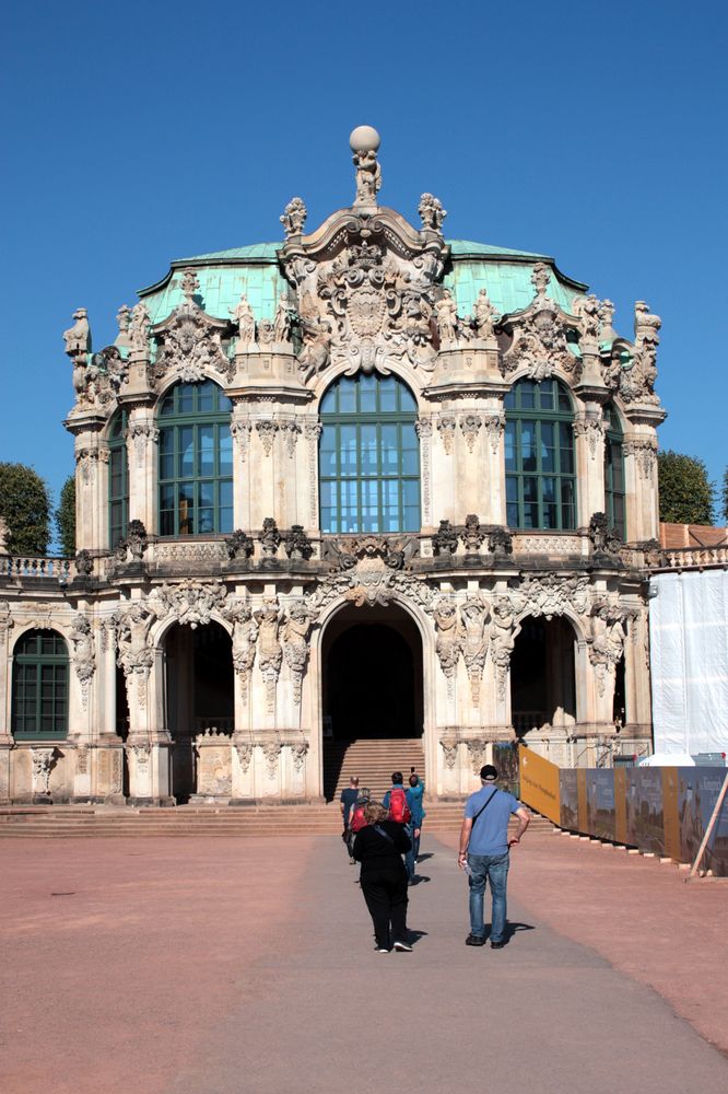 Eingang zum Nymphenbad im Zwinger