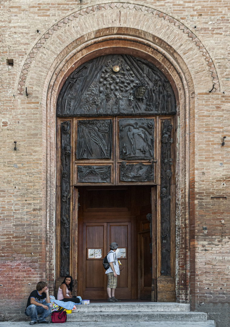 Eingang zur Basilika