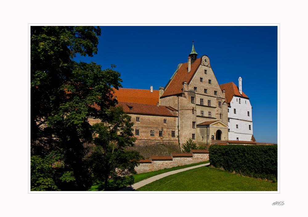 Eingang zur Burg