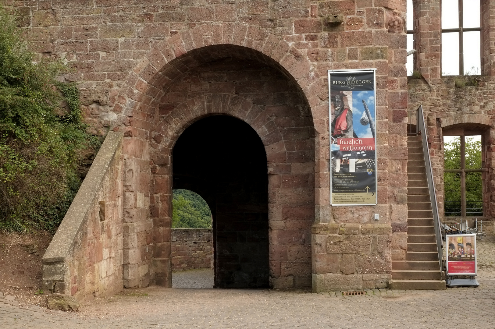 Eingang zur Burg Nideggen