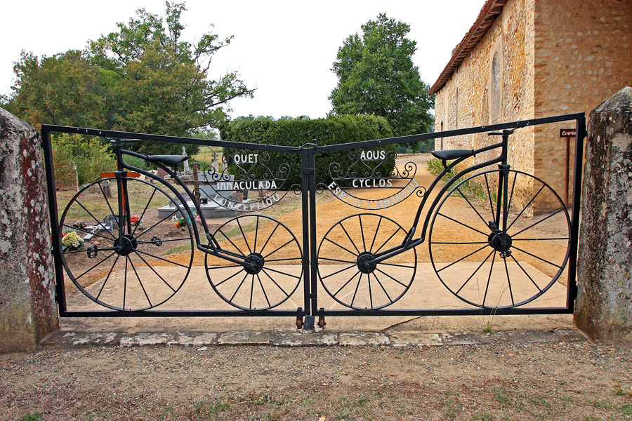 Eingang zur Notre-Dame-des-Cyclistes